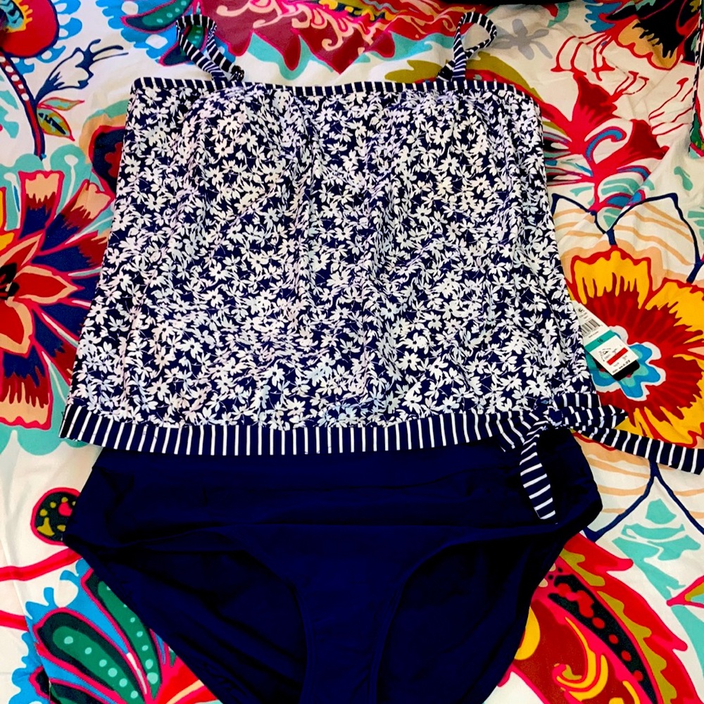 NWT 2-PC TANKINI SET SIZE 16